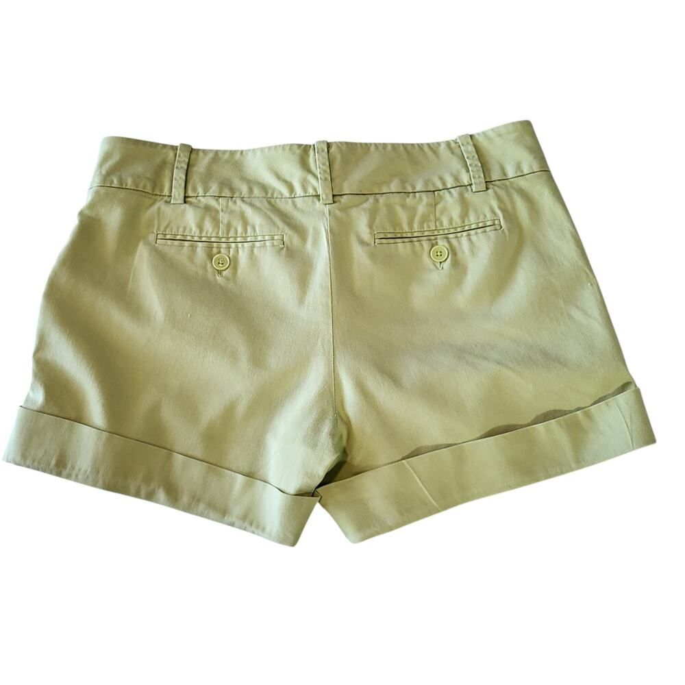 New York & Company Size 8 Pale Green Cotton Blend Shorts Cuffs Colorful Casual - Picture 4 of 9